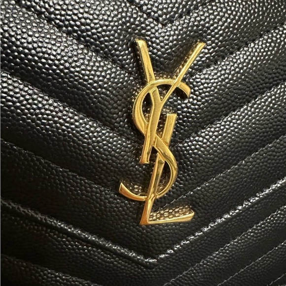 Saint Laurent Cassandre Envelope Chain Wallet - Picture 7 of 9